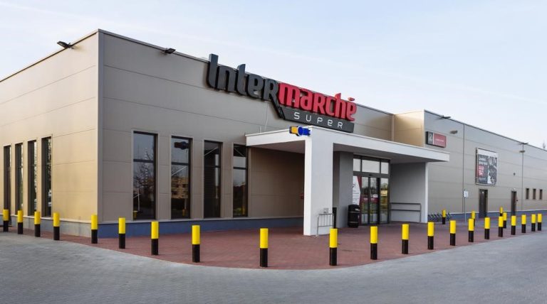 Polski urząd konsumencki stawia zarzuty sieciom supermarketów Auchan i Intermarché