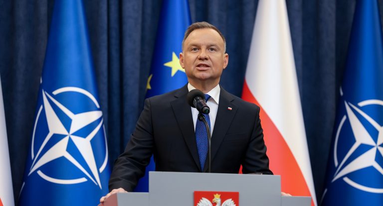 Komisja do zbadania rosyjskich wpływów zatwierdzona przez polskiego prezydenta