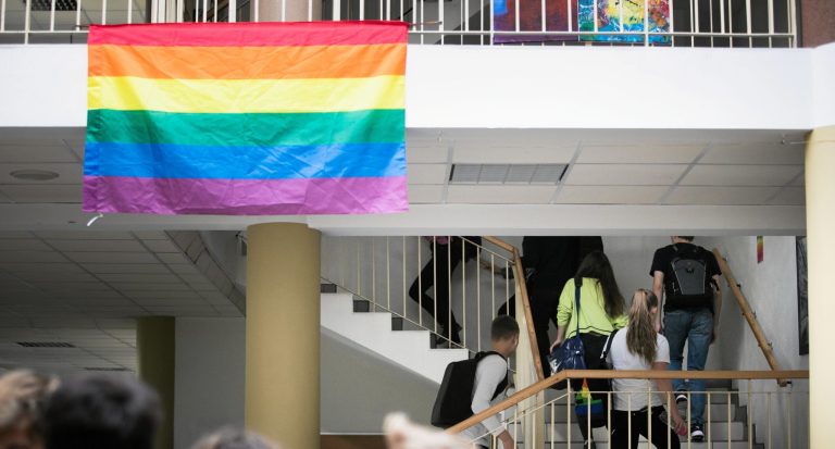 Rzecznik Praw Dziecka zarządza inspekcję szkół przyjaznych LGBT
