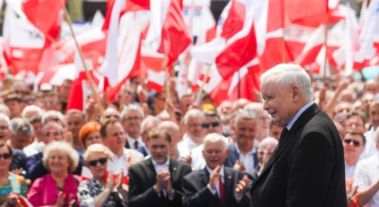 Polityczna „Super Sobota” to kampania głównych ugrupowań w Polsce przed wyborami