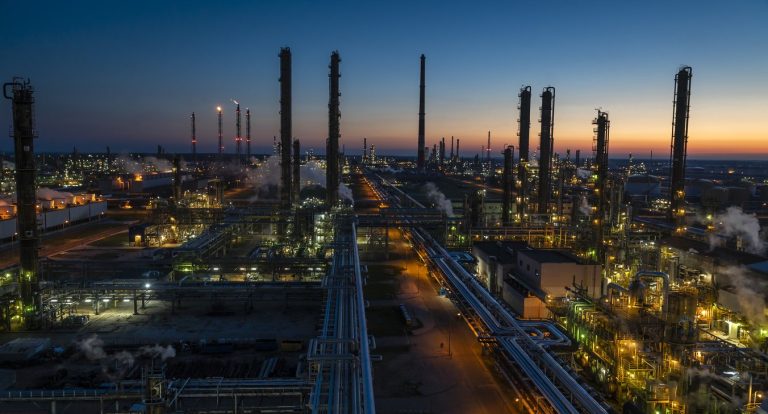Polski Orlen kupi od BP 6 mln ton ropy naftowej, pokrywając 15% rocznego zapotrzebowania