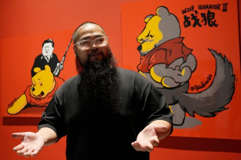 Wystawa chińskiego artysty-dysydenta otwiera się w Warszawie mimo nacisków ze strony Chin