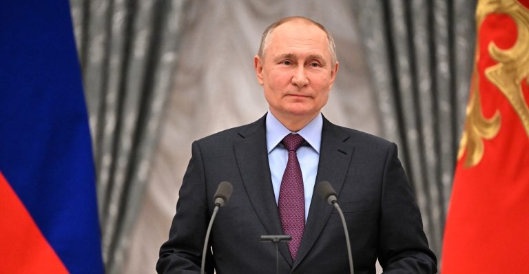 Trzeba „przypomnieć” Polsce, że jej zachodnie tereny były „darem od Stalina”, mówi Putin