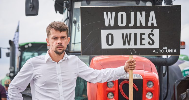 Farmers protest leader to stand for Polish opposition, pledging to “take back countryside from PiS”