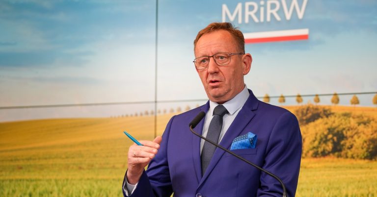 EU wants Ukrainian grain to “destabilise” Poland ahead of elections, says minister