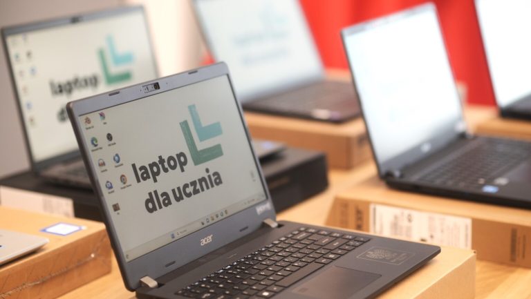 Poland begins giving free laptops to all fourth graders