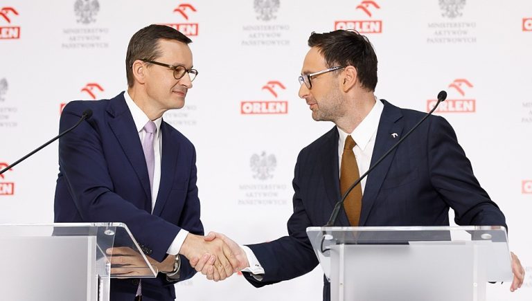 Media owned by Polish state oil firm reject opposition adverts over “left-wing values”