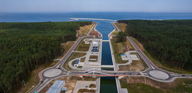 Government’s flagship canal project was “uneconomical path to nowhere” finds Polish state auditor