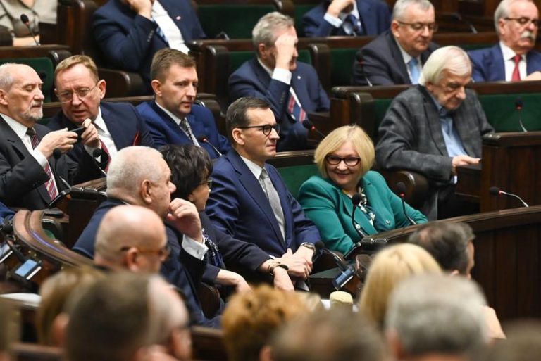 Polish parliament approves investigation into abandoned 2020 postal elections