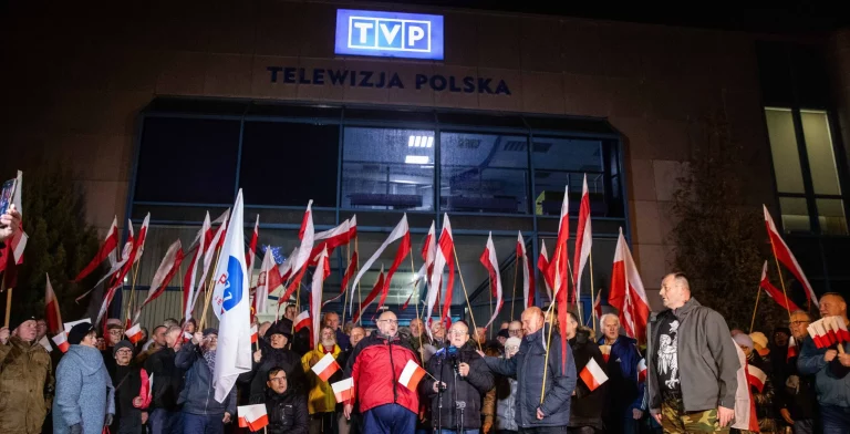 Three legal views on the Polish government’s public media takeover