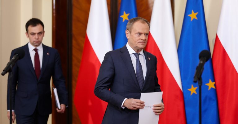 New Polish government updates budget with election promises, including 30% raise for teachers