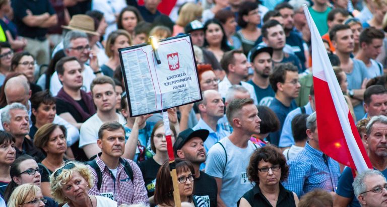 Constitutional court rulings involving illegitimate PiS-appointed judges not valid, rules Supreme Court