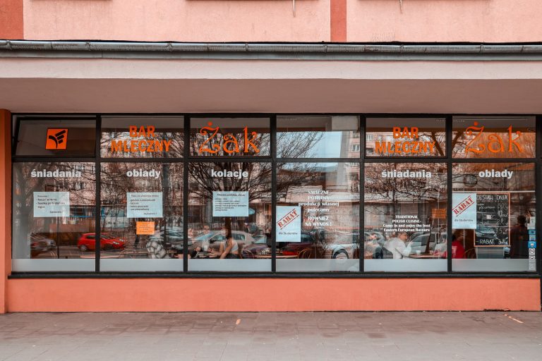 Iconic Kraków milk bar closes