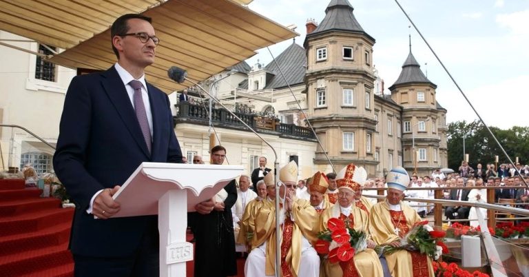 Poland to audit state funding for religious groups – “in particular Catholic church” – under former government