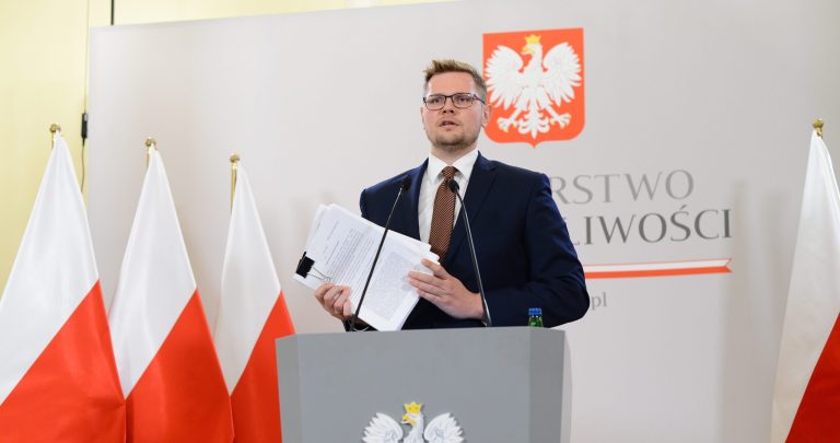 Polish parliament strips opposition MP of immunity over Pegasus spyware purchase