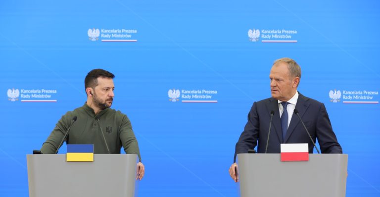 Zelensky and Tusk sign Polish-Ukrainian security agreement in Warsaw