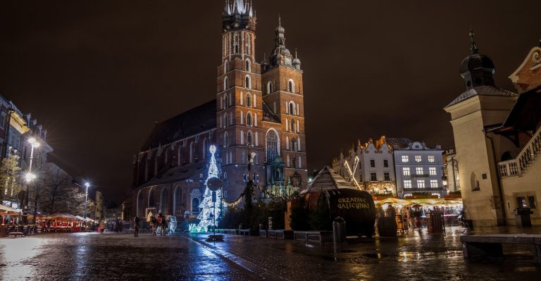 Kraków appoints “night mayor” to reconcile tourists, residents and business owners