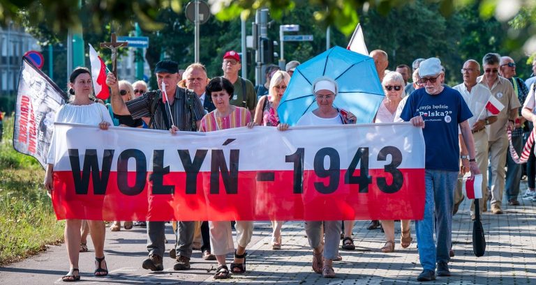 European Parliament rejects call for Ukraine to apologise over WW2 massacres of Poles