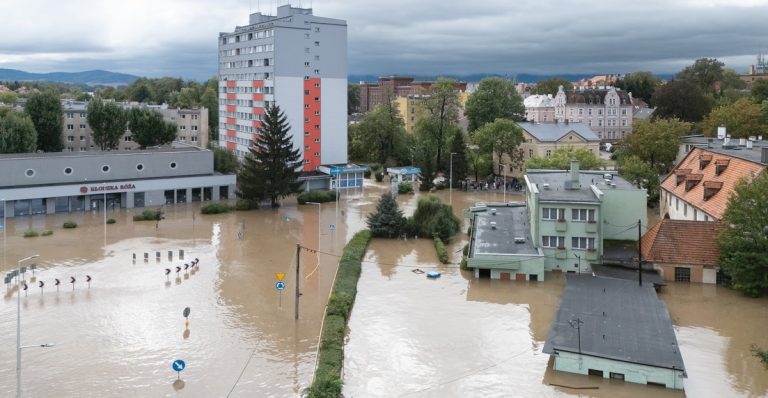 Residents of flood-hit Polish town still without government reconstruction aid two months on