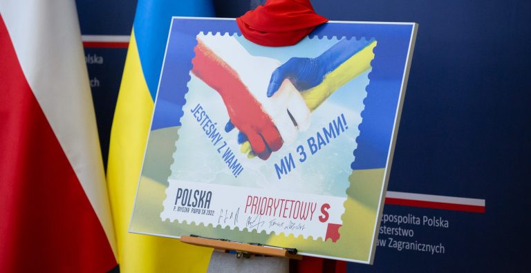 Positive sentiment towards Poles among Ukrainians falls by half in two years