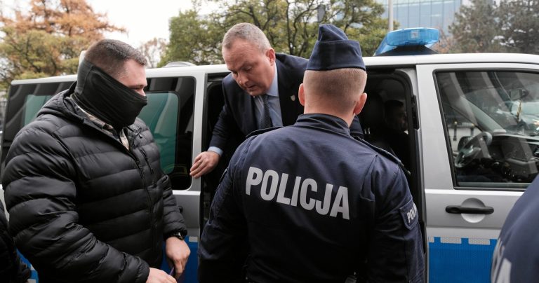 Ex-head of Polish security agency forcibly brought to testify to Pegasus spyware commission